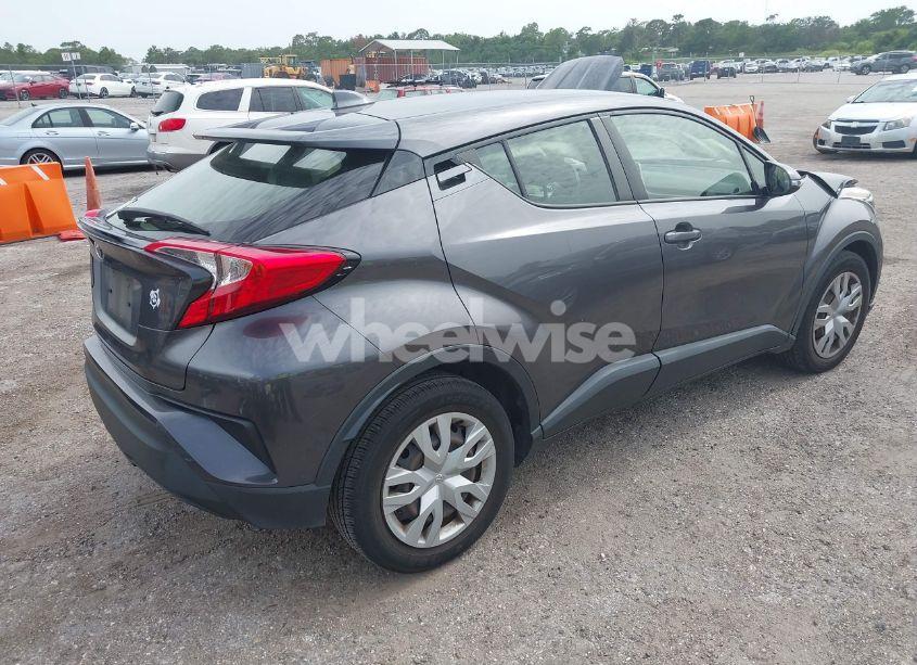 Photo 4 of 2021 Toyota C-hr LE (VIN JTNKHMBXXM1098016)