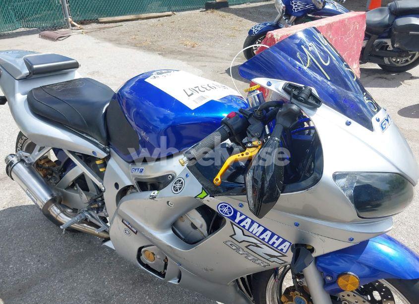 Photo 15 of 2001 Yamaha Yzfr6 L (VIN JYARJ04E51A014896)