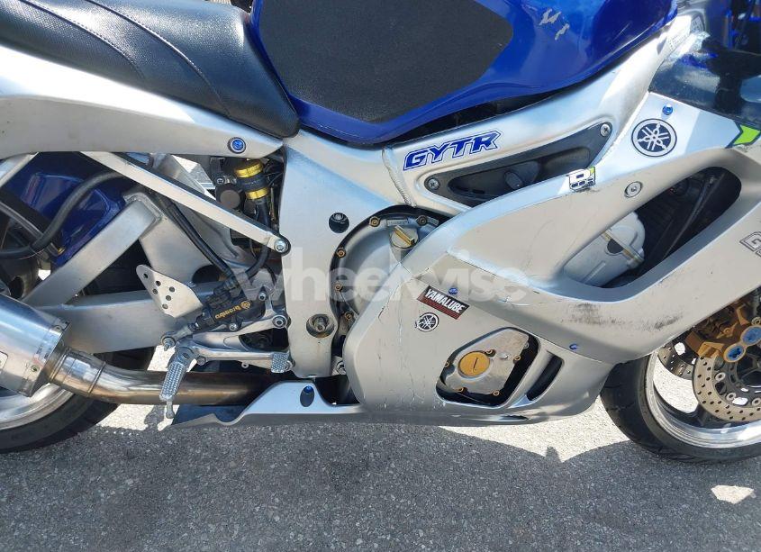 Photo 8 of 2001 Yamaha Yzfr6 L (VIN JYARJ04E51A014896)