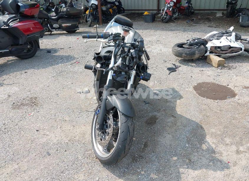 Photo 5 of 2003 Yamaha Yzfr6 L (VIN JYARJ06E13A004690)