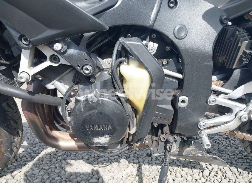 Photo 9 of 2006 Yamaha Yzfr6 L (VIN JYARJ06EX6A031231)