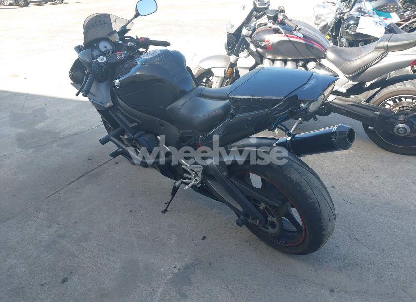 Photo 3 of 2005 Yamaha Yzfr6 L (VIN JYARJ06Y45A005295)