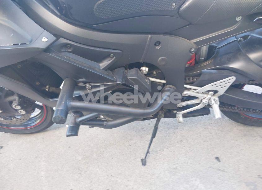 Photo 9 of 2005 Yamaha Yzfr6 L (VIN JYARJ06Y45A005295)