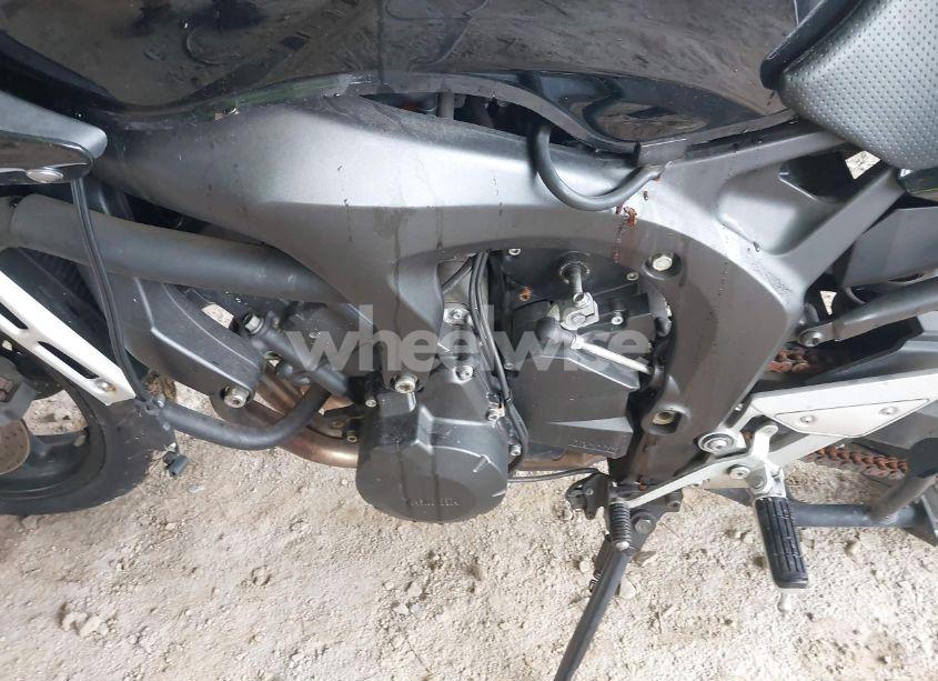 Photo 9 of 2009 Yamaha Fz6 SHG (VIN JYARJ13E69A006549)