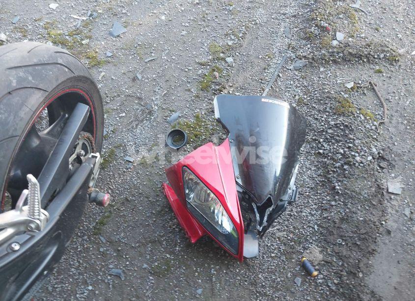 Photo 12 of 2011 Yamaha Yzfr6 (VIN JYARJ16E0BA021596)