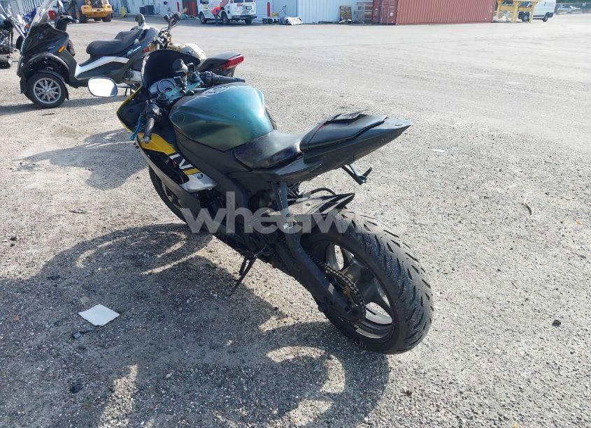 Photo 3 of 2013 Yamaha Yzfr6 C (VIN JYARJ16Y5DA006802)