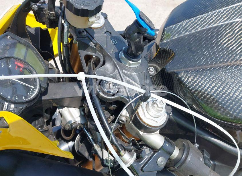 Photo 11 of 2011 Yamaha Yzfr1 (VIN JYARN23E5BA009149)