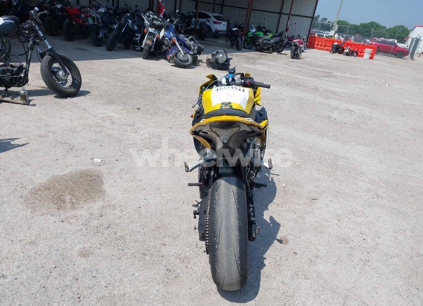 Photo 6 of 2011 Yamaha Yzfr1 (VIN JYARN23E5BA009149)