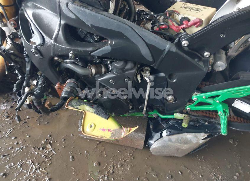 Photo 9 of 2009 Yamaha Yzfr1 (VIN JYARN23Y59A001329)