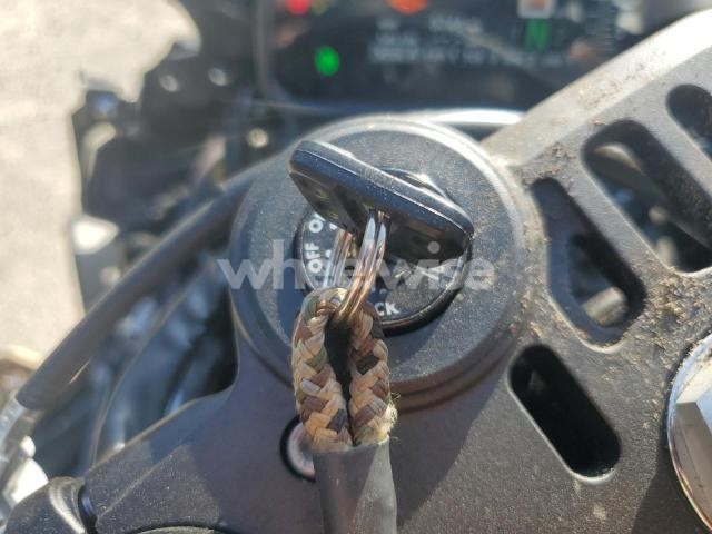 Photo 9 of 2024 YAMAHA YZFR1 (VIN JYARN66E7RA004113)