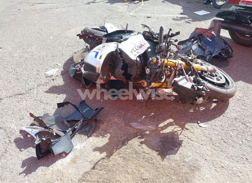 2024 Yamaha Yzfr1m (VIN JYARN67E3RA000655) main photo