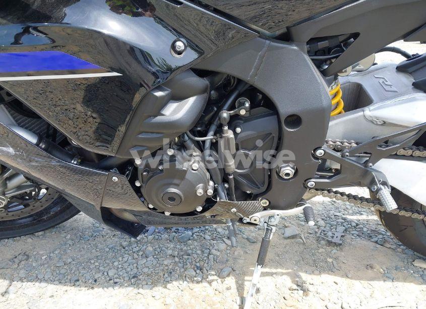 Photo 9 of 2024 Yamaha Yzfr1m (VIN JYARN67E3RA000705)
