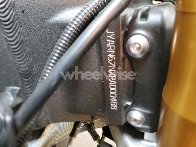 Photo 7 of 2024 YAMAHA YZFR1M (VIN JYARN67NXRA000488)