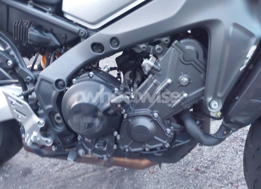 Photo 8 of 2023 Yamaha Mt09 DC (VIN JYARN72Y8PA000557)