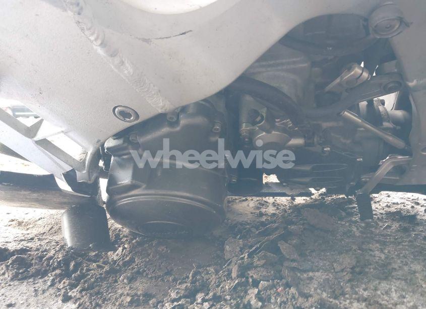 Photo 9 of 2005 Yamaha Fjr1300 (VIN JYARP07E65A002563)