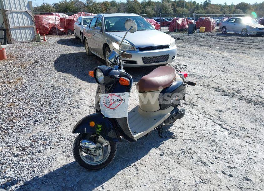 Photo 2 of 2001 Yamaha Yj50 (VIN JYASA17A31A003752)