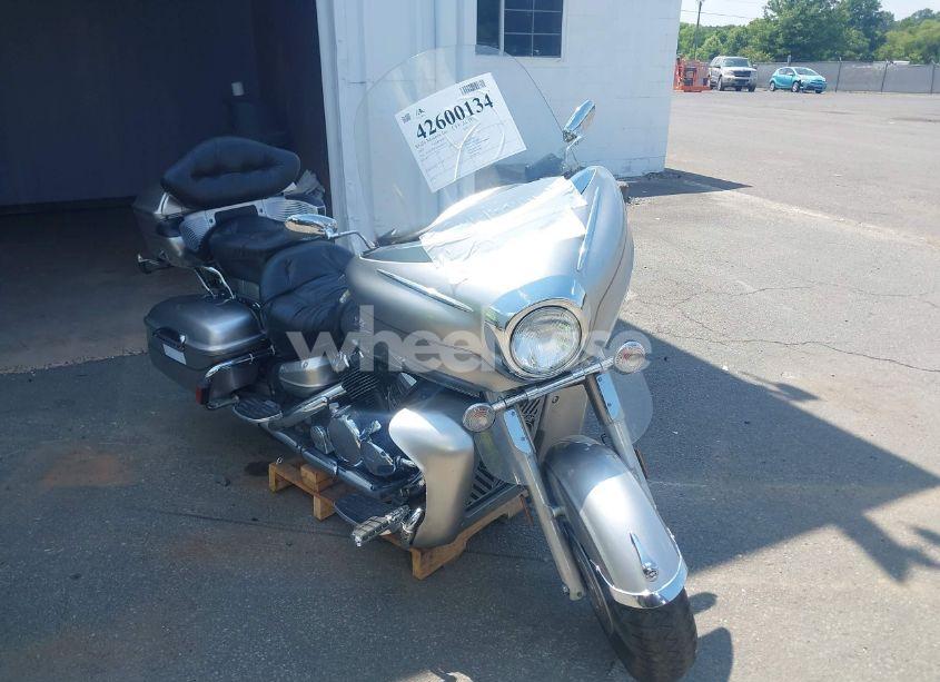 2005 Yamaha Xvz13 TF (VIN JYAVP04E85A009016) main photo