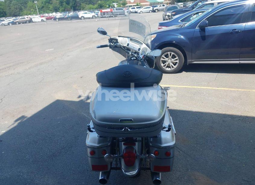 Photo 6 of 2005 Yamaha Xvz13 TF (VIN JYAVP04E85A009016)