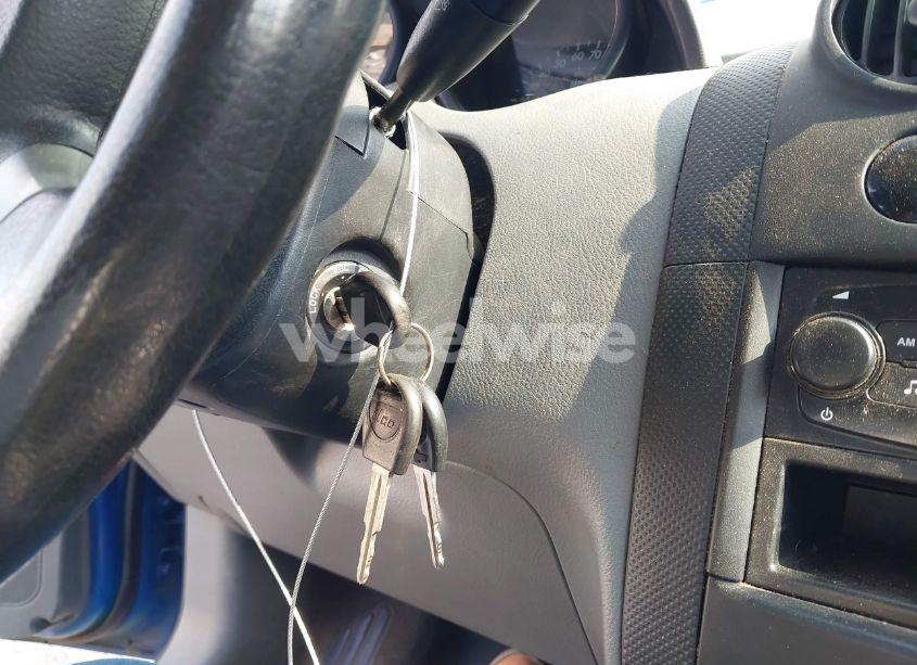 Photo 11 of 2005 Chevrolet Aveo LS (VIN KL1TD52605B456809)