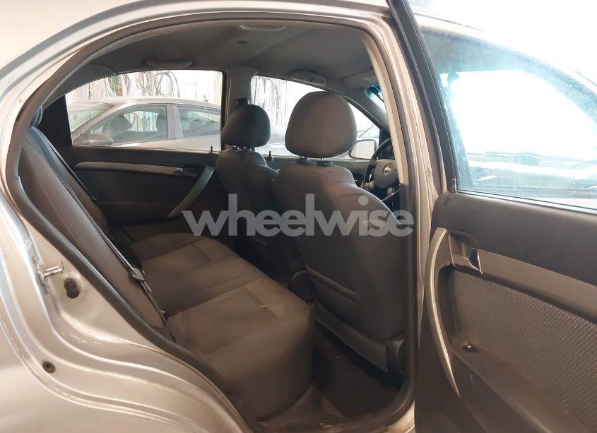 Photo 8 of 2008 Chevrolet Aveo LS (VIN KL1TD56618B064257)