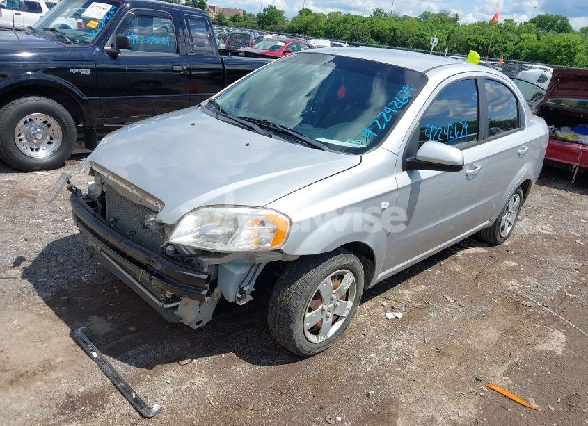 Photo 2 of 2008 Chevrolet Aveo LS (VIN KL1TD56628B250177)