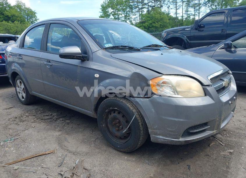 2007 Chevrolet Aveo LS (VIN KL1TD56687B061158) main photo