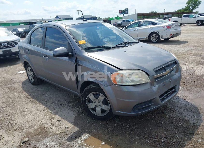 2009 Chevrolet Aveo LT (VIN KL1TD56E09B610068) main photo