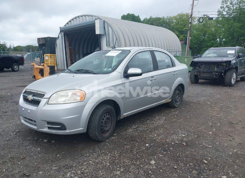 Photo 2 of 2009 Chevrolet Aveo LT (VIN KL1TD56E39B643484)