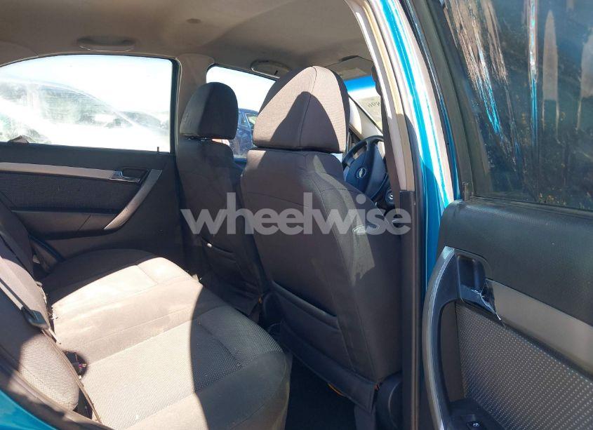 Photo 8 of 2009 Chevrolet Aveo LT (VIN KL1TD56E39B645672)