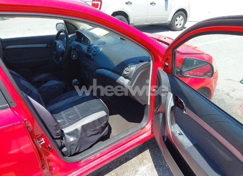 Photo 5 of 2010 Chevrolet Aveo LT (VIN KL1TD5DE0AB126585)