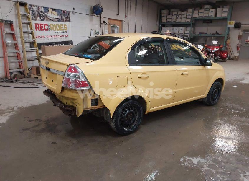 Photo 4 of 2010 Chevrolet Aveo LS (VIN KL1TD5DE2AB101431)