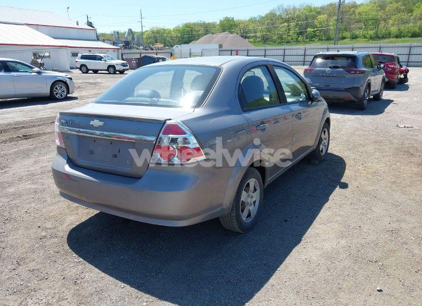 Photo 4 of 2011 Chevrolet Aveo 1LT (VIN KL1TD5DE2BB166314)