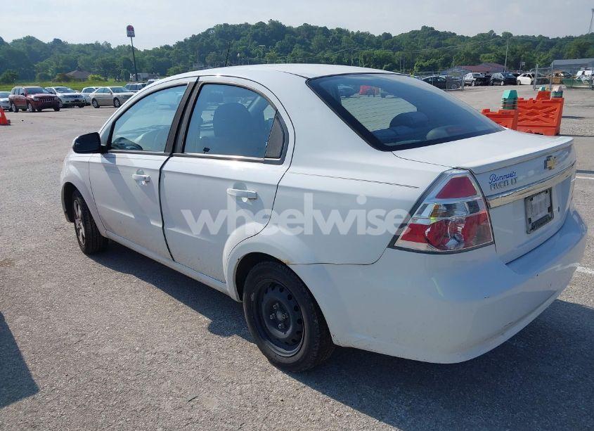 Photo 3 of 2011 Chevrolet Aveo 1LT (VIN KL1TD5DE2BB189883)