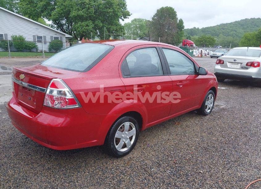 Photo 4 of 2010 Chevrolet Aveo LT (VIN KL1TD5DE3AB050201)