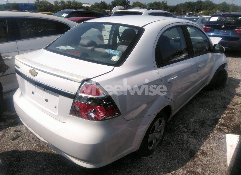 Photo 4 of 2011 Chevrolet Aveo 1LT (VIN KL1TD5DE4BB128342)
