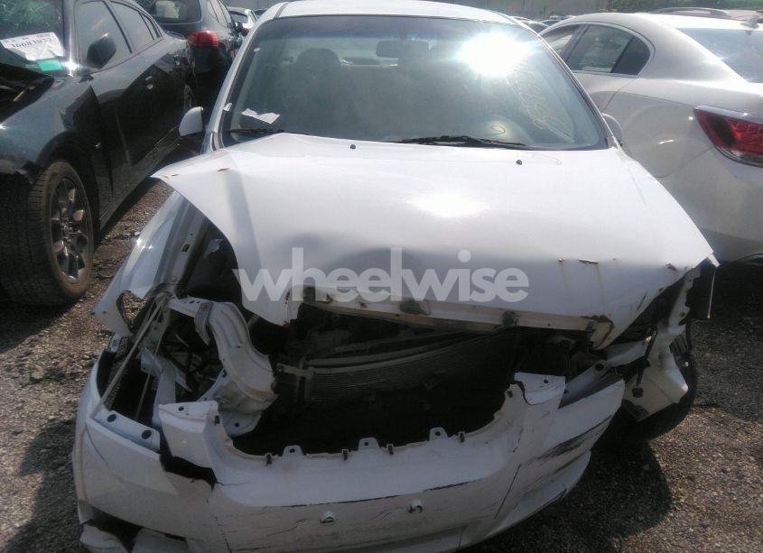 Photo 6 of 2011 Chevrolet Aveo 1LT (VIN KL1TD5DE4BB128342)