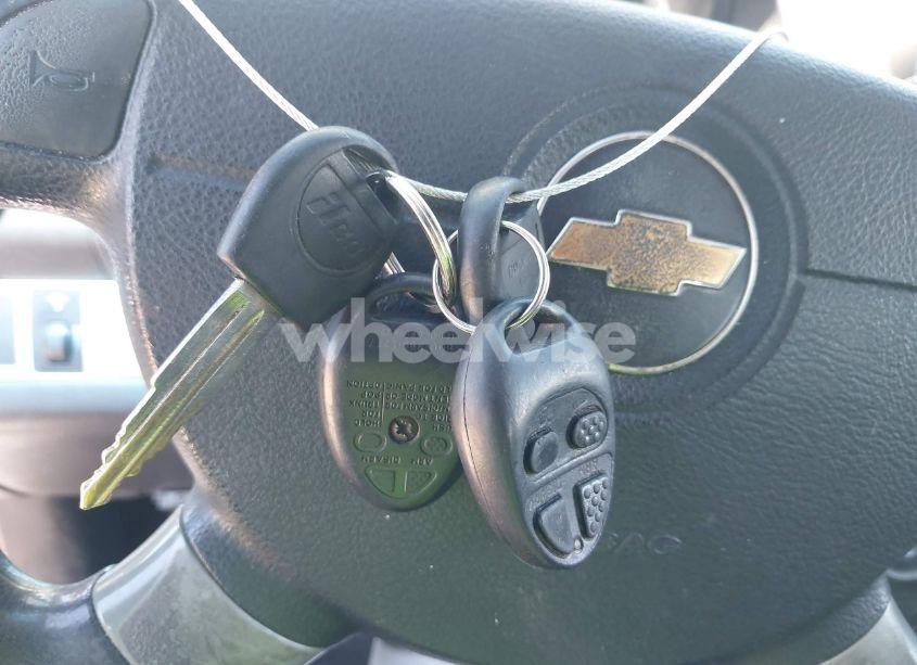 Photo 11 of 2010 Chevrolet Aveo LT (VIN KL1TD5DE7AB084853)