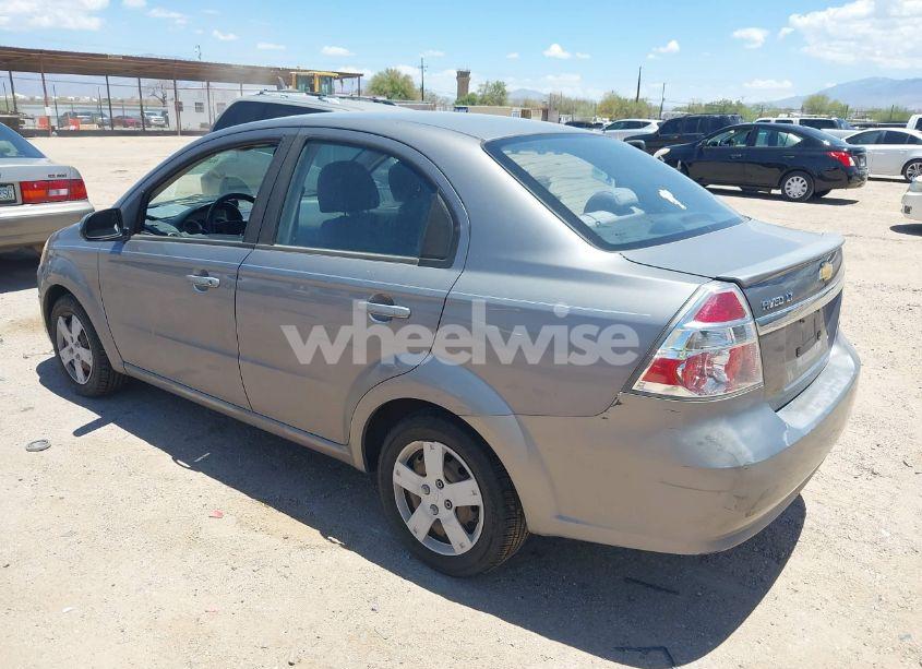 Photo 3 of 2010 Chevrolet Aveo LT (VIN KL1TD5DE7AB084853)
