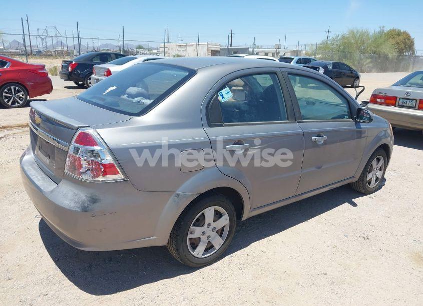 Photo 4 of 2010 Chevrolet Aveo LT (VIN KL1TD5DE7AB084853)