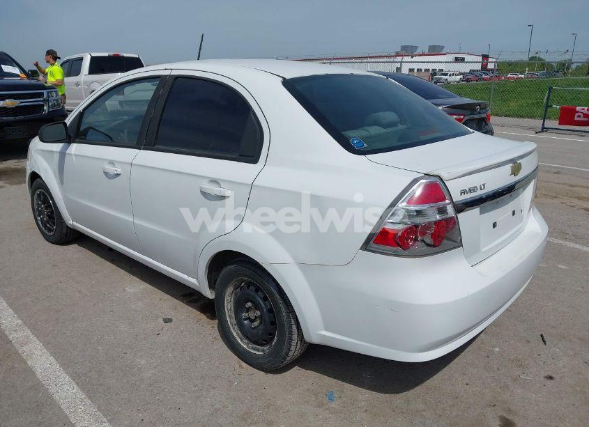 Photo 3 of 2011 Chevrolet Aveo 1LT (VIN KL1TD5DE7BB139819)