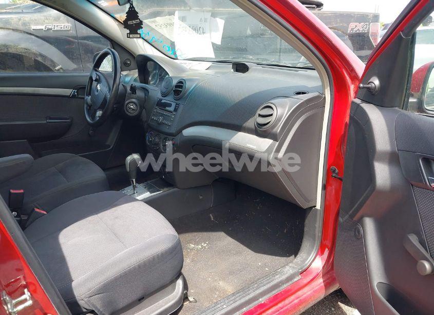 Photo 5 of 2011 Chevrolet Aveo 1LT (VIN KL1TD5DE7BB188101)