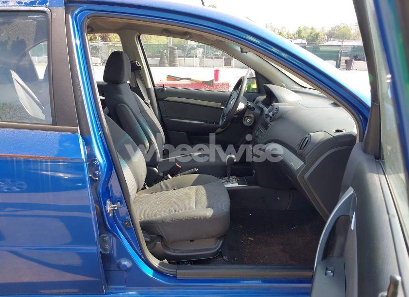 Photo 5 of 2011 Chevrolet Aveo 1LT (VIN KL1TD5DE8BB137545)