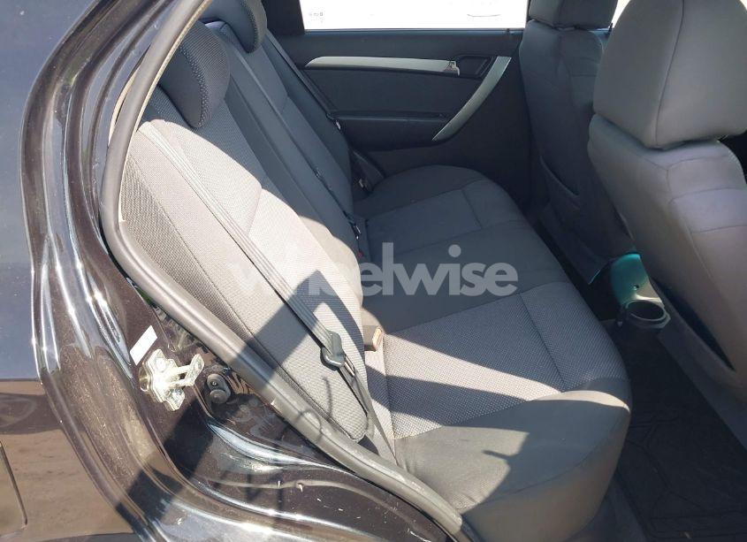 Photo 8 of 2011 Chevrolet Aveo 1LT (VIN KL1TD5DE8BB163515)