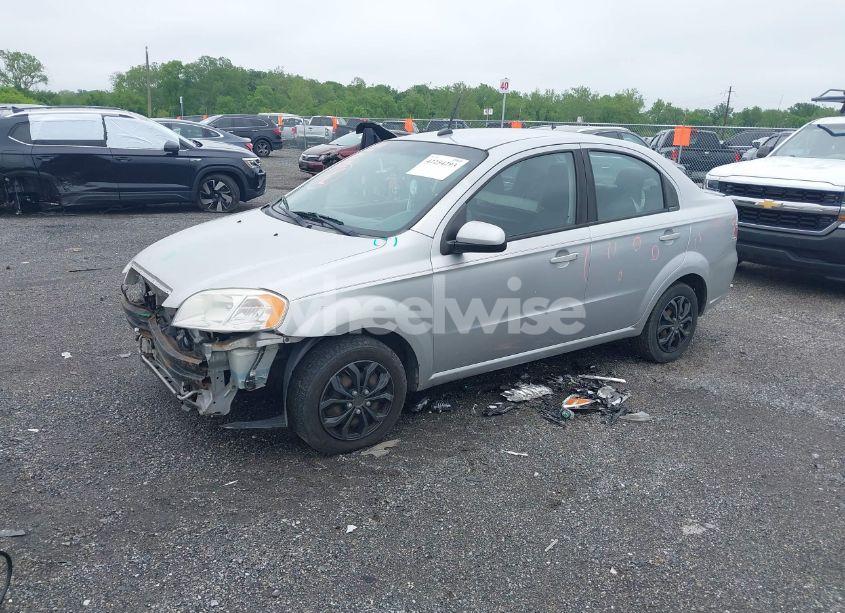 Photo 2 of 2010 Chevrolet Aveo LT (VIN KL1TD5DEXAB088637)