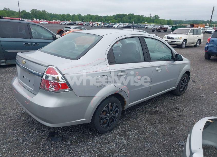 Photo 4 of 2010 Chevrolet Aveo LT (VIN KL1TD5DEXAB088637)