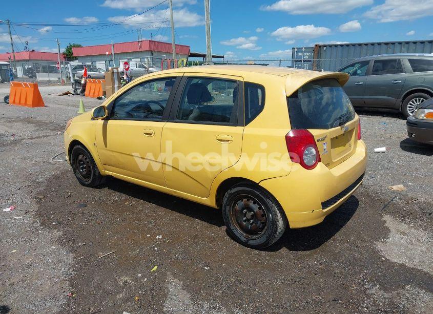 Photo 3 of 2009 Chevrolet Aveo LT (VIN KL1TD66E09B629421)
