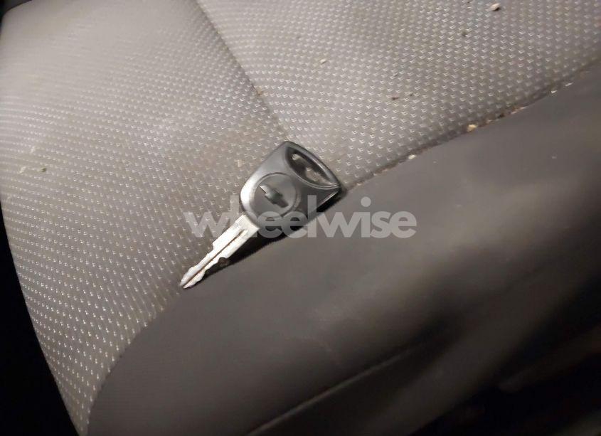 Photo 11 of 2009 Chevrolet Aveo LS (VIN KL1TD66E39B369418)