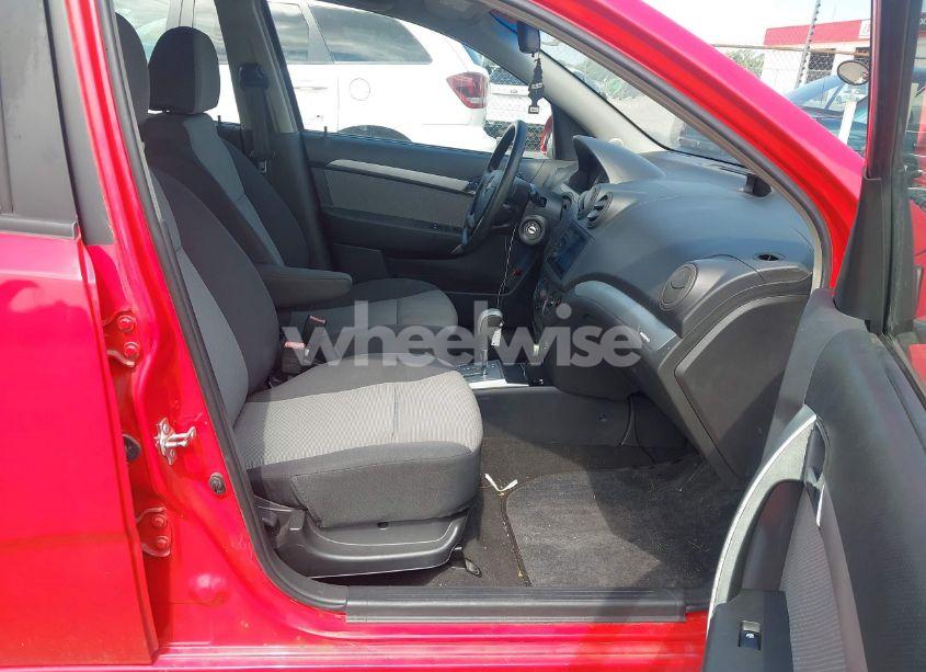 Photo 5 of 2011 Chevrolet Aveo 1LT (VIN KL1TD6DE0BB138811)