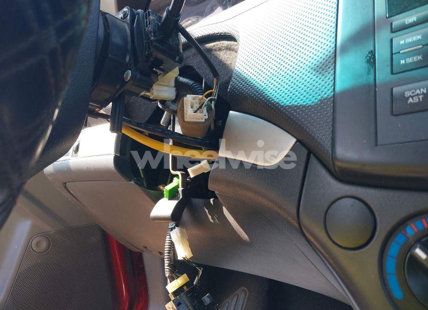 Photo 6 of 2011 Chevrolet Aveo 1LT (VIN KL1TD6DE2BB227067)