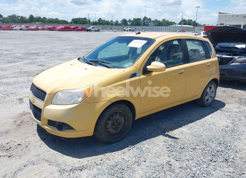 Photo 2 of 2010 Chevrolet Aveo LT (VIN KL1TD6DE3AB136663)